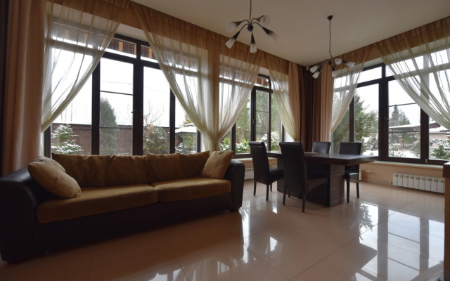 Частный дом Коттедж 3-х этажный