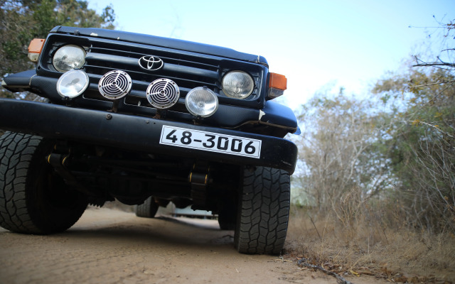 Topan Yala – Luxury Tented Safari