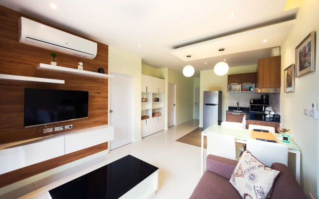 Suite Viacha Rawai Lago by TropicLook Naiharn 2 Bedroom Apartments