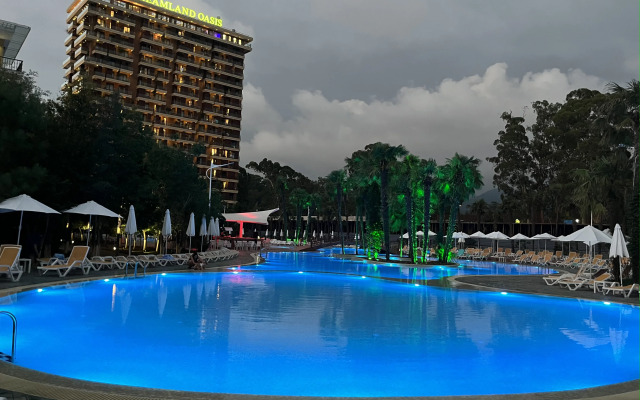 Ot Sobstvennika v Dreamland Oasis Chakvi Apartments