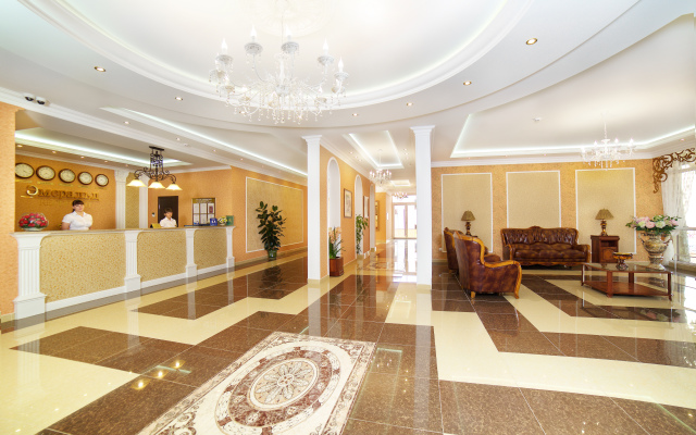 Emerald Hotel