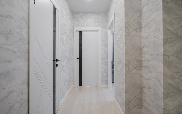 V tsentre Yekaterinburga Flat