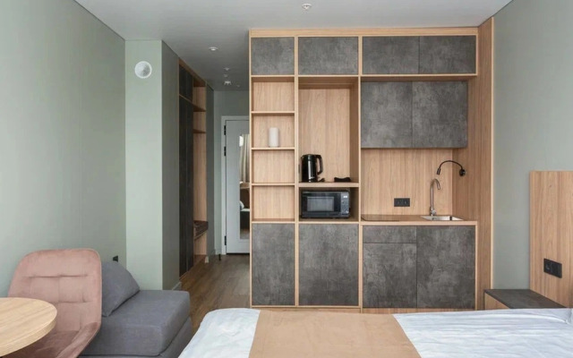 Na Leninskom Prospekte 158 Flat