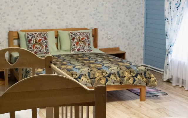 Гостевой Дом Дом-дача «У Мишутки» Зелёный