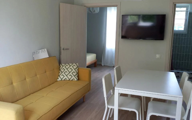 Fruktovy Sad, 2 Etazh Apartments