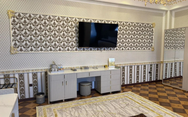 Отель Madonna SPA 