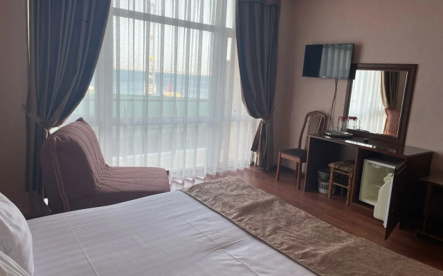 Eurasiya Hotel