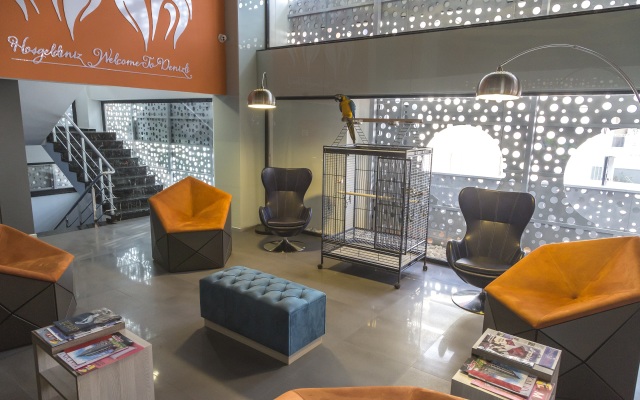 Leman Hotel