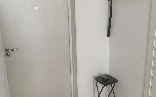 Uyutnaya Studiya V Vatutinkakh Flat