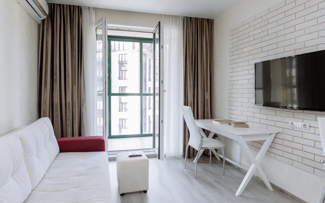 Artilleriyskaya 79 Flat