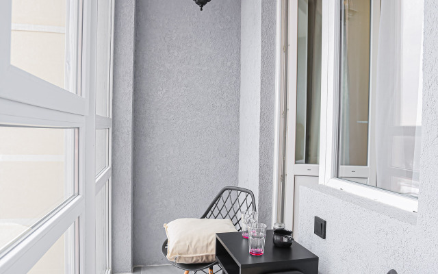 Апартаменты SunSet 2-Оранжерейная 2к1 кв 223