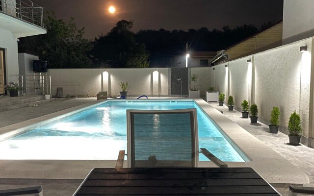 Sunmania Guest House