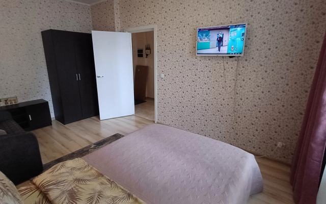 Na Omskoy Ulitse Flat