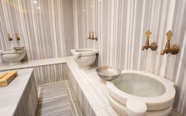 Orange Hotel & SPA