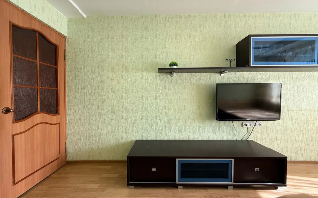 2-Kh komnatnaya Na Gorkogo 7 Flat