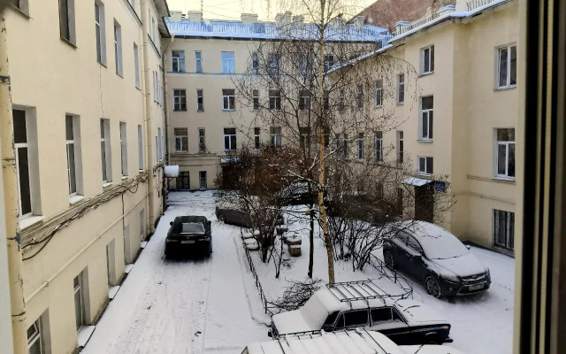 Квартира 2х комнатная в центре Санкт-Петербурга