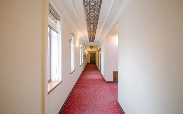 Hotel Dendi Plaza