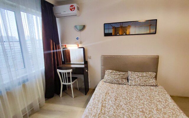 Na Allee Polikarpova 8 Apartaments