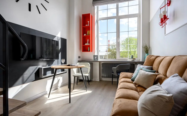 Apartments Queenstay Red Nyuans Na Voykovskoy