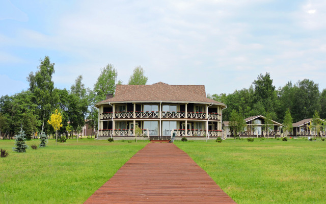 Vazuza Turisticheskaya Derevnya Resort
