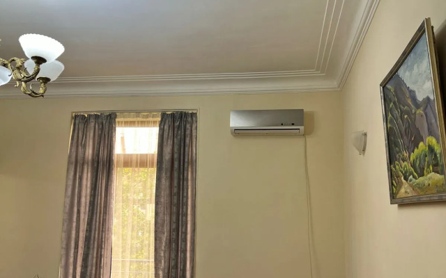 Saryan Yerevan Apartments