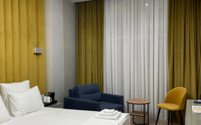 Parallel Butik Hotel