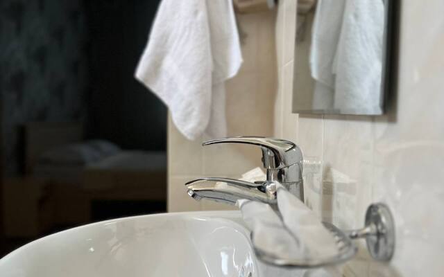 Гостевой дом Retro Hall