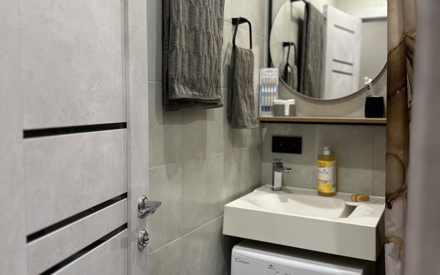 Studiya V Stile Loft Flat