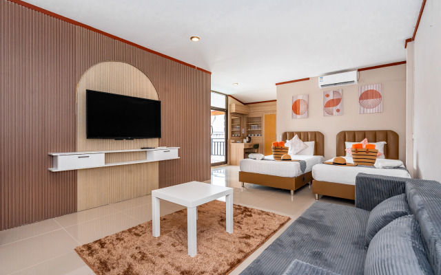 Отель The Outdoor Kata