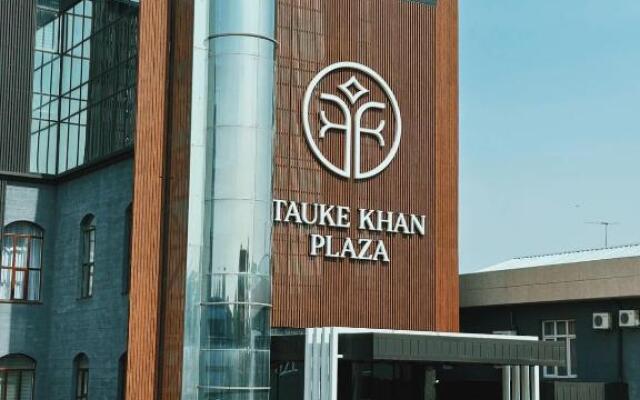 Hotel Tauke Khan Plaza