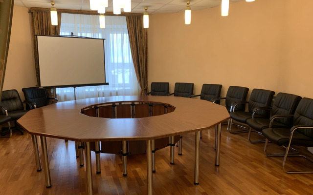 Отель Кристалл