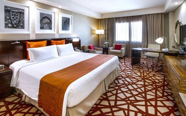 Crowne Plaza Dubai - Deira, an IHG Hotel