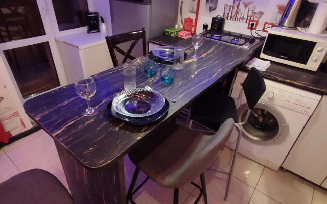 Na prospekte Lenina 2 Apartments