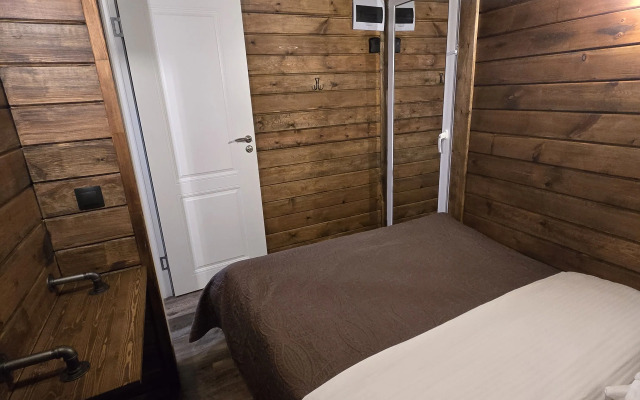 Chilla Villa Black Guest House 1