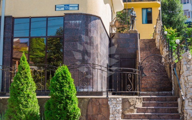 Griboedov Lyuks Apartments