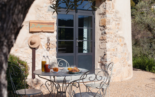 Курортный отель LOU CALEN