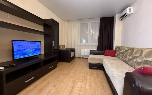 Tut Khorosho Na Schorsa 103 2 Flat