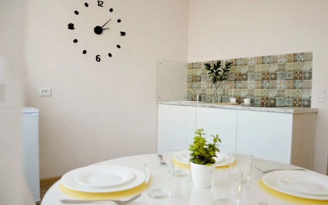 Квартира На Сутки на Улице Лесников 25А