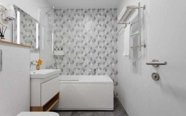 Апартаменты Квартира Cтудия у метро Бухарестская