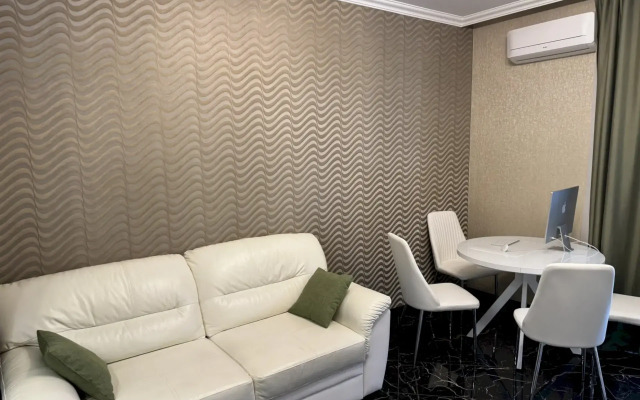 Квартира 382 с Балконом 7 Мин до Моря