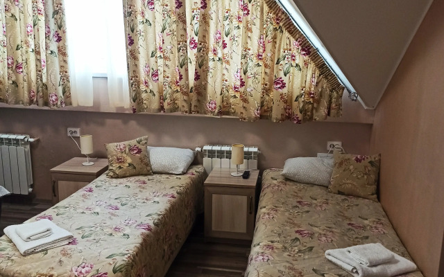 Отель Чайка