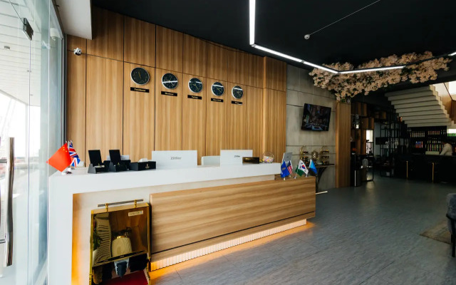 Отель Zafar Plaza