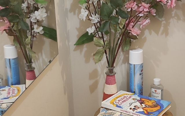 U Metro Lesnaya Apartaments