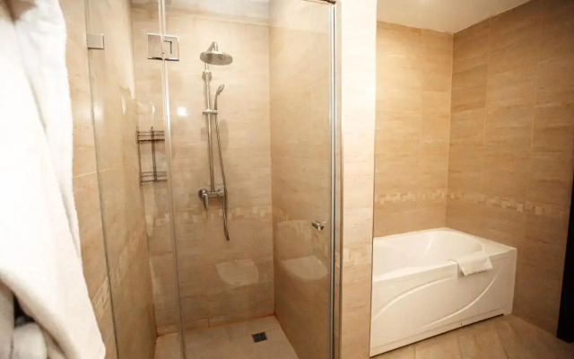 Marko Polo Aksay Hotel