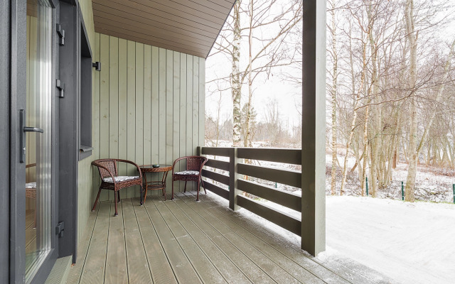 Частный дом с Видом на Озеро