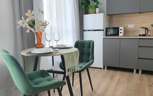 Kvartira Evrodvuska s balkonom LanaRoom 60000