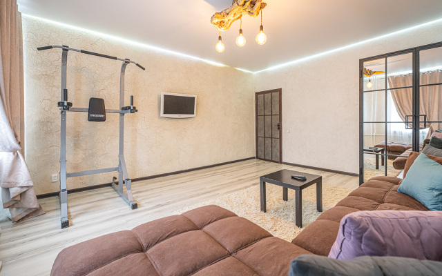 Апартаменты Пять Звёзд на Кировке