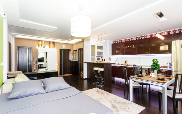 Квартира Большая Студия с Красивым Видом