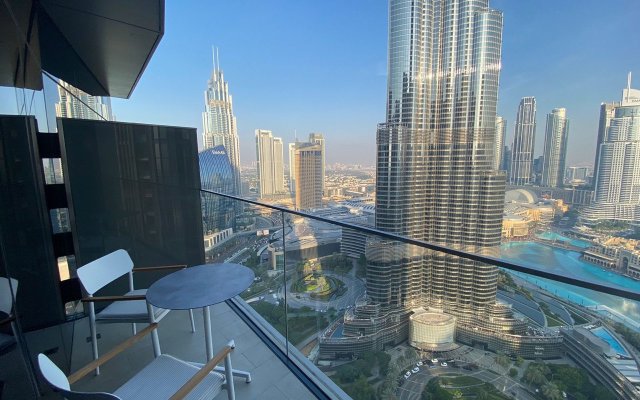 Апартаменты Deluxe 2BR with Burj Khalifa and Fountain View