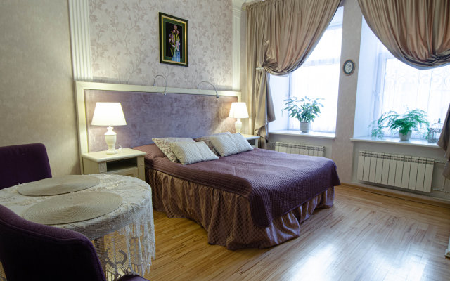 Апартаменты Life Inn near Hermitage